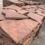 Песчаник красный 1 м³ (14-17 м²) обожженный, 50-60 мм для мощения зон с высокой нагрузкой